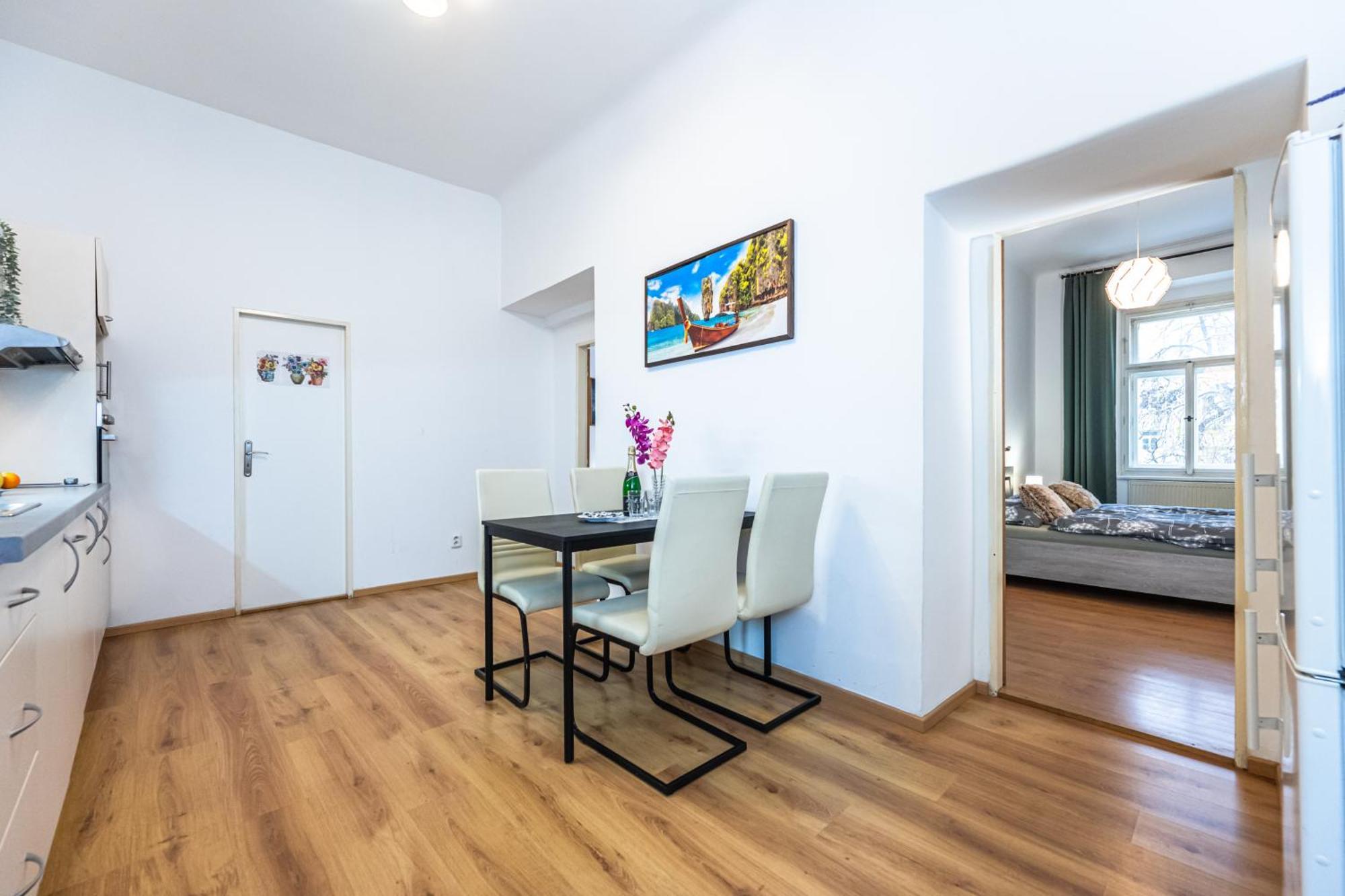 Wenceslas Square 2 Bedroom Apartment Praha Bagian luar foto