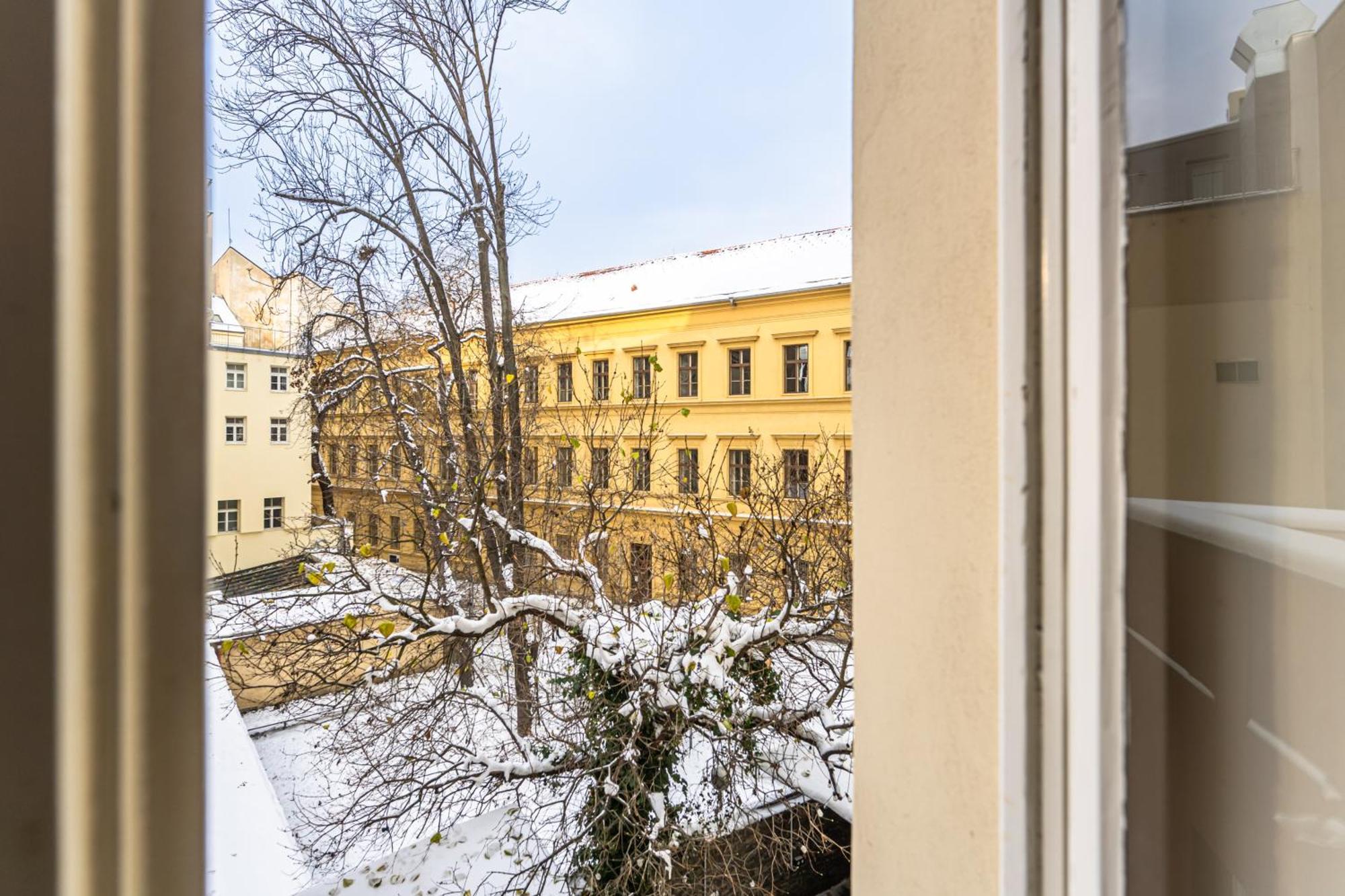 Wenceslas Square 2 Bedroom Apartment Praha Bagian luar foto
